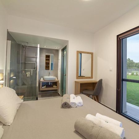Merelia Luxury Villas - Halkidiki ネア・ムダニア エクステリア 写真