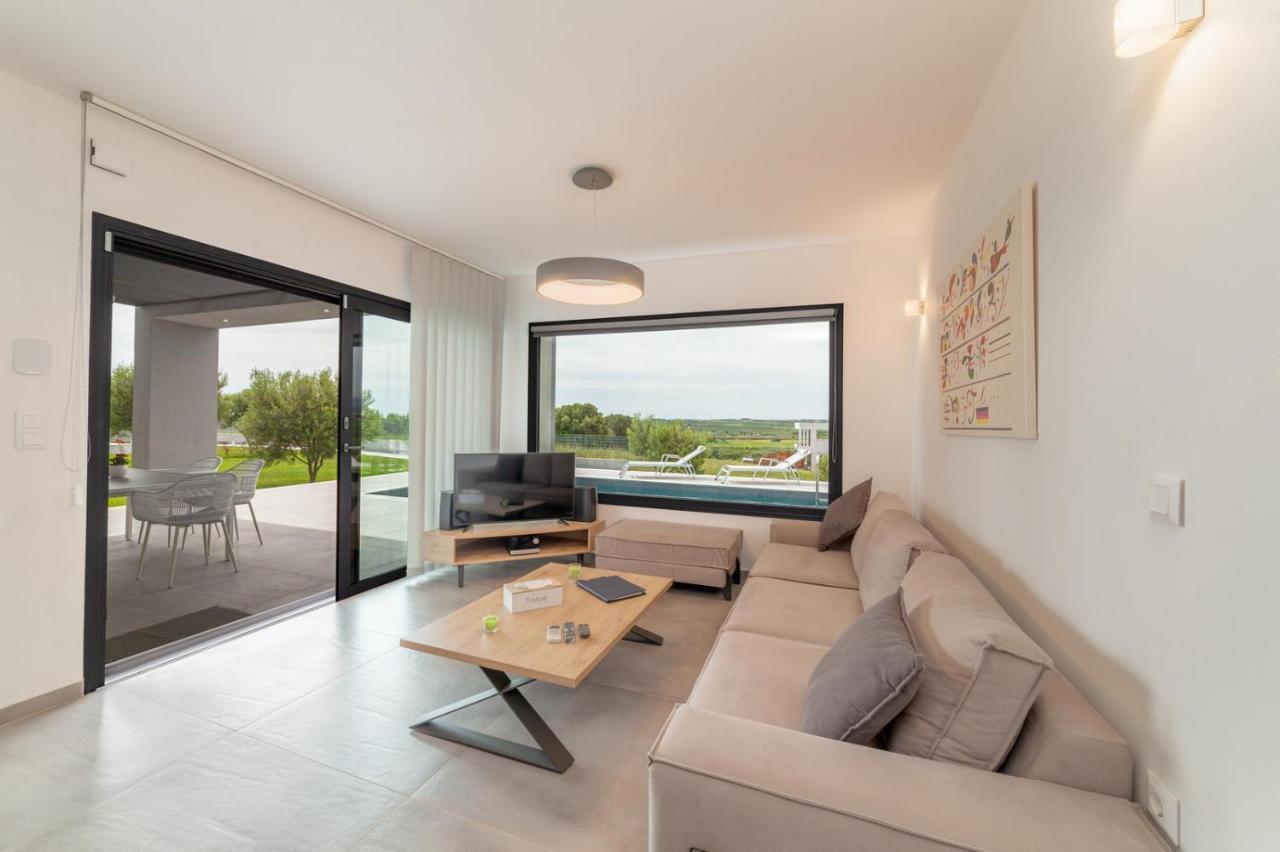 Merelia Luxury Villas - Halkidiki ネア・ムダニア エクステリア 写真