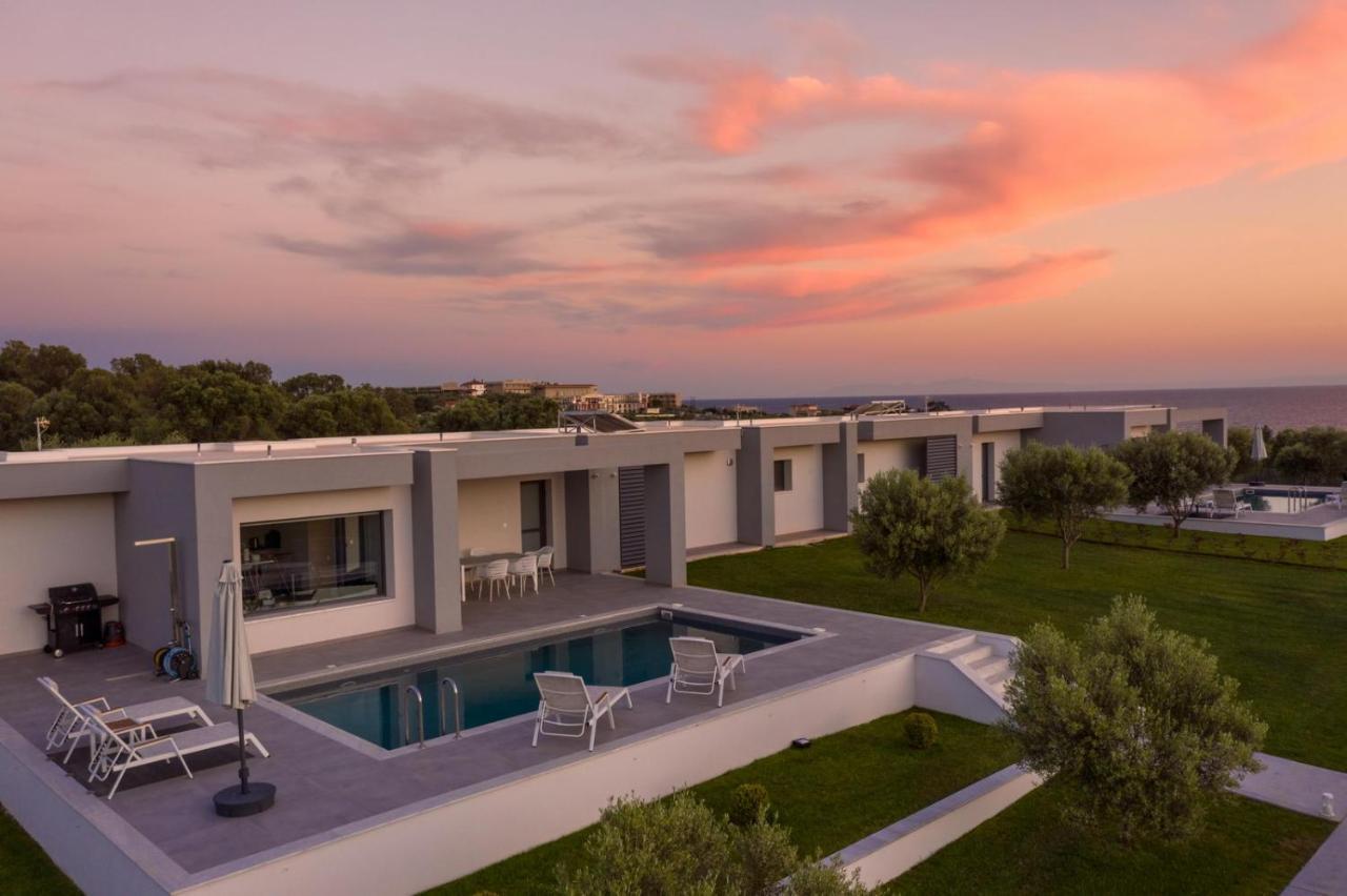 Merelia Luxury Villas - Halkidiki ネア・ムダニア エクステリア 写真