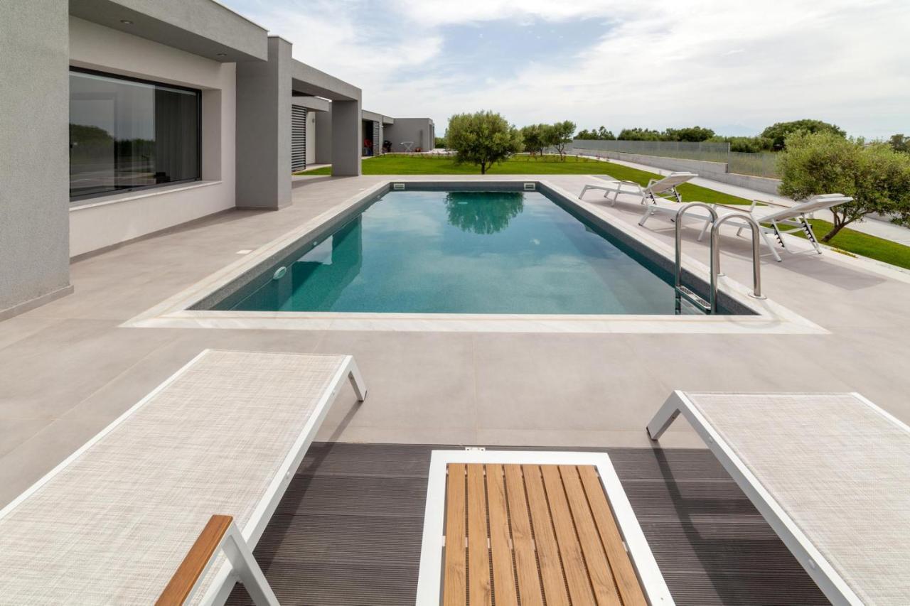 Merelia Luxury Villas - Halkidiki ネア・ムダニア エクステリア 写真