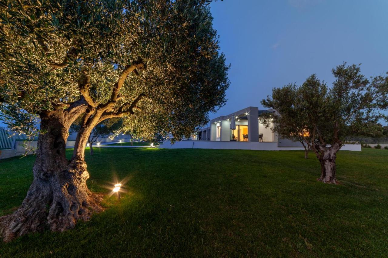 Merelia Luxury Villas - Halkidiki ネア・ムダニア エクステリア 写真